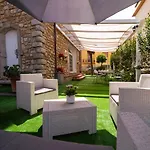 Πανσιόν Vittoria 4*