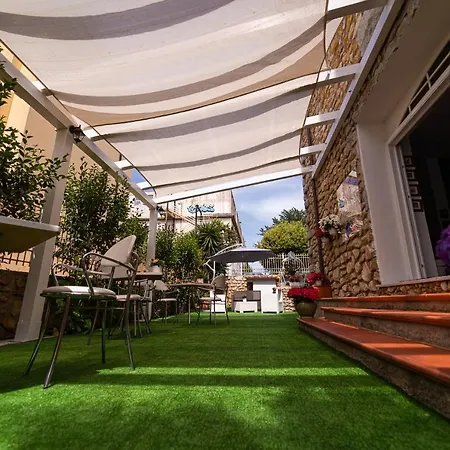 Vittoria Guest house *