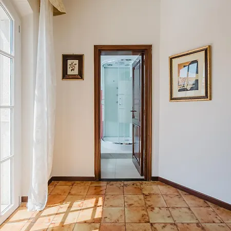 Vittoria Guest house